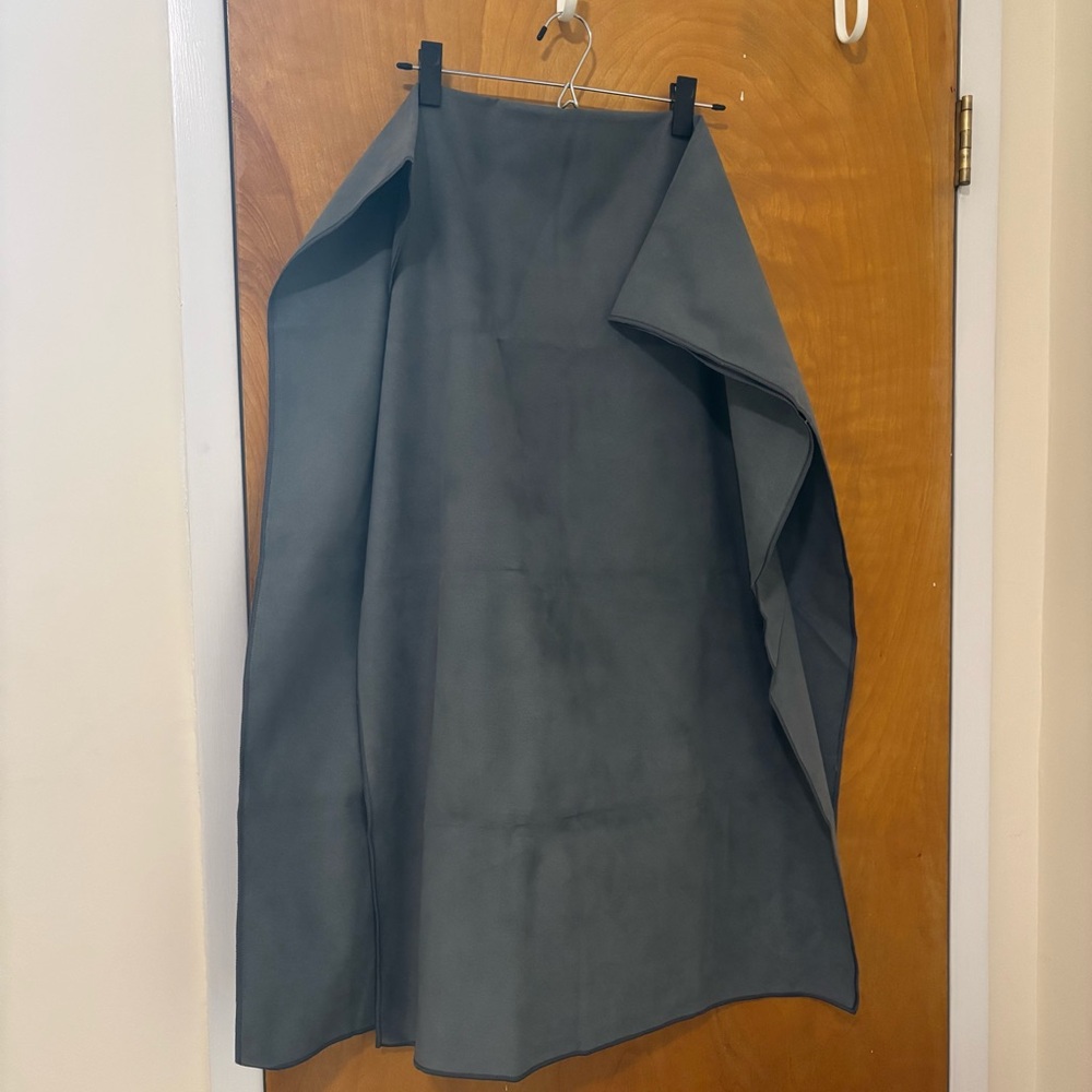 Full size hot yoga towel